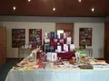 Büchertisch